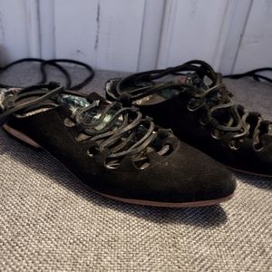 Free Bird sandals size 6